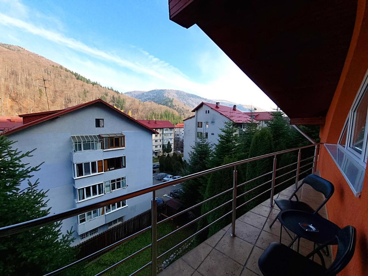 Marble Villa: Luxury Estate - Central But Intimate Сіная Екстер'єр фото